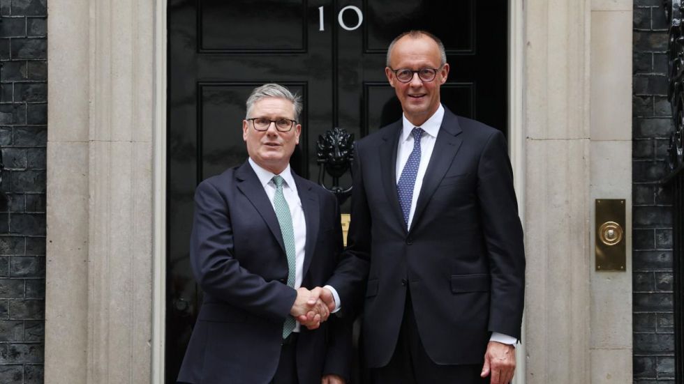 Reino Unido y Alemania rubrican un gran acuerdo de cooperación y defensa mutua