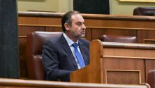 El Congreso dice al Supremo que ignora la titularidad de la cuenta donde pagó a Ábalos