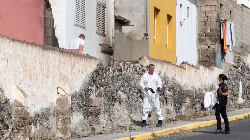 El juez pregunta si caben quemaduras como las de la chica de Las Palmas sin acelerantes