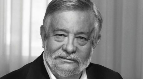 Fallece el escritor y crítico literario José María Guelbenzu a los 81 años