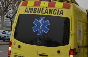 Un muerto y cuatro heridos en un accidente frontal en la C-12 a la altura de Alfés