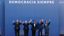 Sánchez se erige en líder de la izquierda frente a la ultraderecha