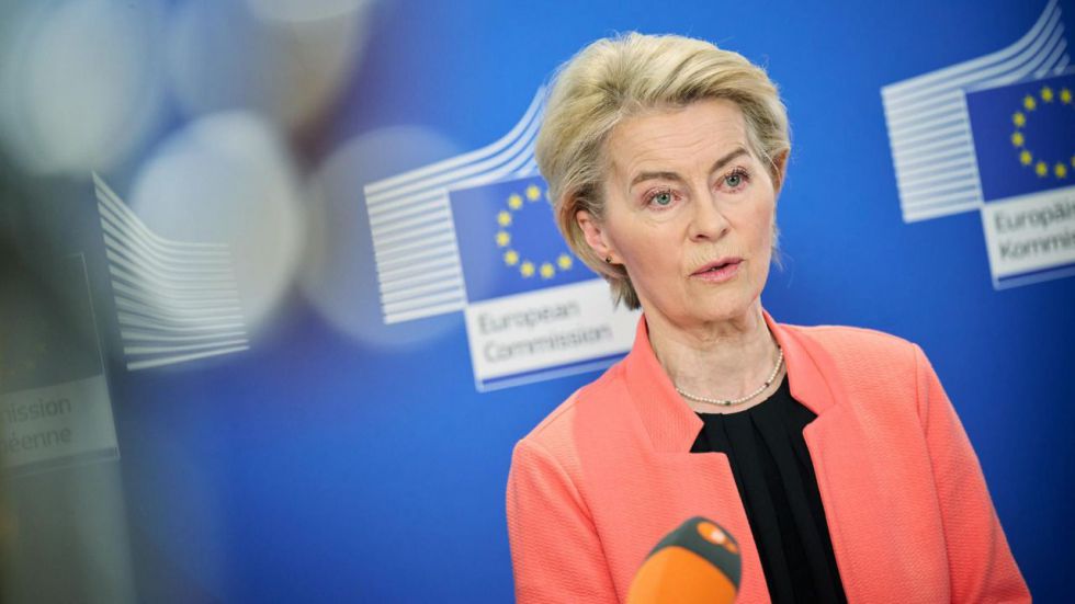 La UE y EEUU se acercan a un acuerdo sobre aranceles del 15% a productos europeos