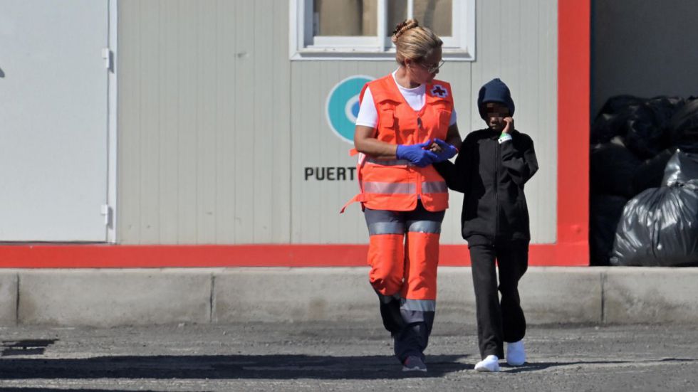 El Supremo rechaza dar más indicaciones al Gobierno para hacerse cargo de 1.000 menas
