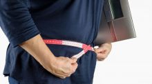 Perímetro de la cintura, marcador de cáncer en hombres, pero no en mujeres