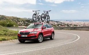 Ahorra un 50% con pequeños gestos al volante este verano