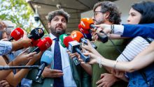 López Miras ve 'intolerable' la excarcelación del agresor del vecino de Torre Pacheco