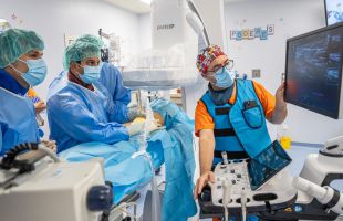 Hito en el Gregorio Marañón: primer cateterismo linfático a una niña con cardiopatía congénita