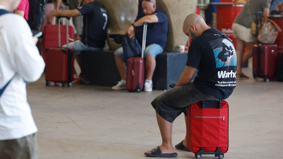 La alta velocidad entre Madrid y Galicia, suspendida 'hasta nuevo aviso'