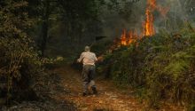 El Gobierno pide ayuda a la UE para extinguir dos incendios tras solicitarlo Feijóo