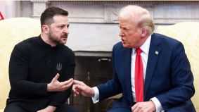 Zelenski acepta la petición de Trump de participar en una cumbre trilateral con Putin
