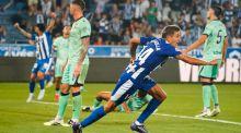 LaLiga. El Alavés empieza fuerte: le gana al Levante con un gol en el descuento