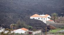 Cuatro años después, se empieza con el desalojo de las casas-contenedor para los afectados por el volcán
