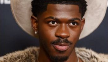 El rapero Lil Nas X, hospitalizado por sobredosis tras enfrentarse semidesnudo a la policía