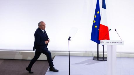 El primer ministro francés se someterá a una moción de confianza el 8 de septiembre