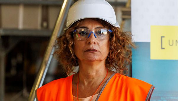 María Jesús Montero considera que hasta las gobernadas por el PP aceptarán la medida: 'Será difícil que digan que no'.