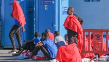 El Gobierno declara la contingencia migratoria para obligar a las CCAA a acoger a los menores