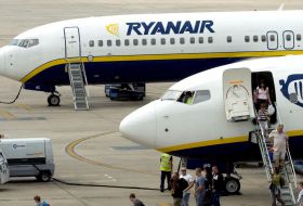 Ryanair recorta drástricamente sus plazas en España tras el aumento de tasas de Aena