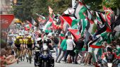 La Vuelta. El boicot al equipo Israel mutila la etapa de Bilbao y la organización la deja sin ganador