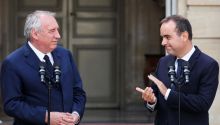 Lecornu toma posesión como nuevo primer ministro, el quinto en año y medio