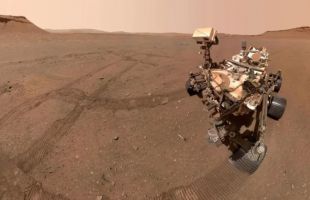 Descubren posibles huellas de vida microbiana en antiguas rocas marcianas
