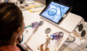 CaixaForum Madrid acerca la mirada y los hallazgos de quienes investigan