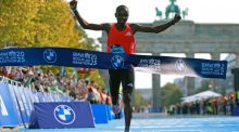 Sabastian Sawe gana el maratón de Berlín, pero no logra batir el récord mundial