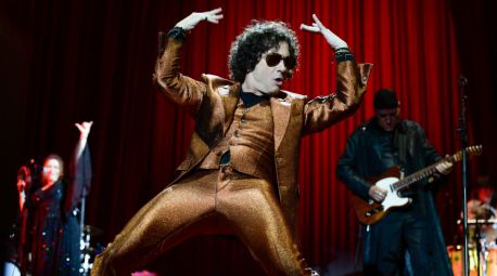 Bunbury y su Huracán desatan en Zaragoza una tormenta de oficio y nostalgia