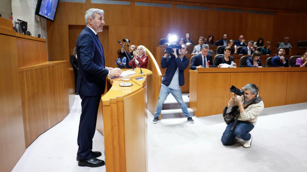 El PSOE se niega a aplaudir un premio concedido por el PP de Aragón a Javier Lambán