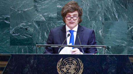 Javier Milei acusa a la izquierda global de ejercer la 'violencia política'