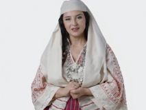 Así es 'Diella', la primera inteligencia artificial en el mundo que ocupa el ministerio de un Gobierno