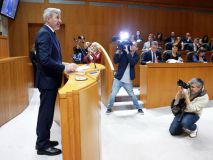 El PSOE se niega a aplaudir un premio concedido por el PP de Aragón a Javier Lambán