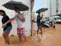 Tres heridos tras quedar atrapados por un desprendimiento en un hotel de Ibiza