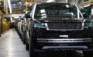 Jaguar Land Rover avanza en su recuperación tras el ciberataque y asegura liquidez para volver a crecer