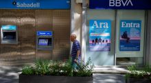 El Sabadell responde a BBVA elevando a 1.450 millones la remuneración al accionista