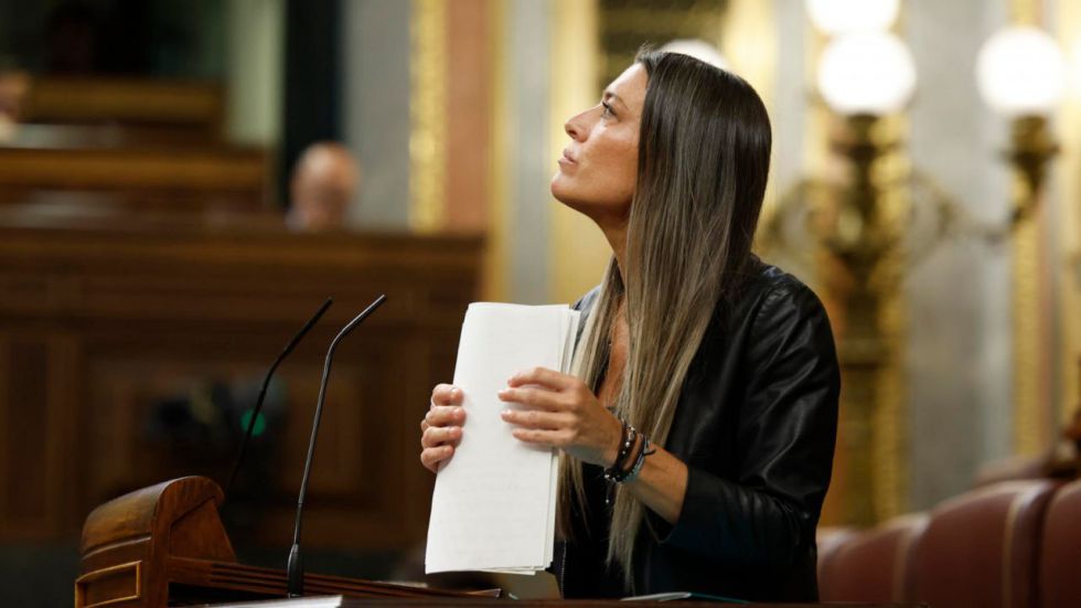 Junts confirma su voto a favor del embargo de armas, pero su aprobación sigue en el aire