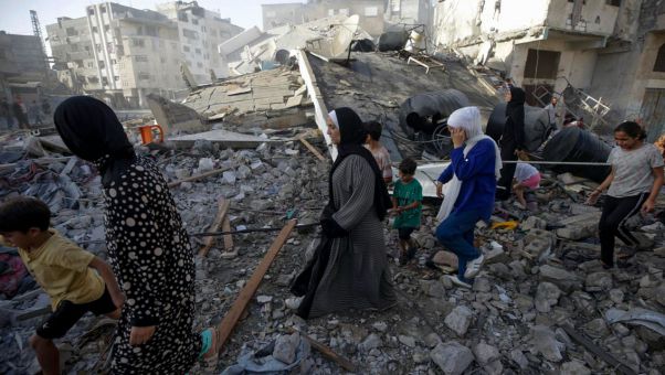 El enviado especial de Trump viaja a El Cairo para participar en las negociaciones.