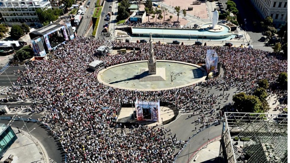 Gloria Estefan conquista Madrid en un concierto multitudinario en Colón