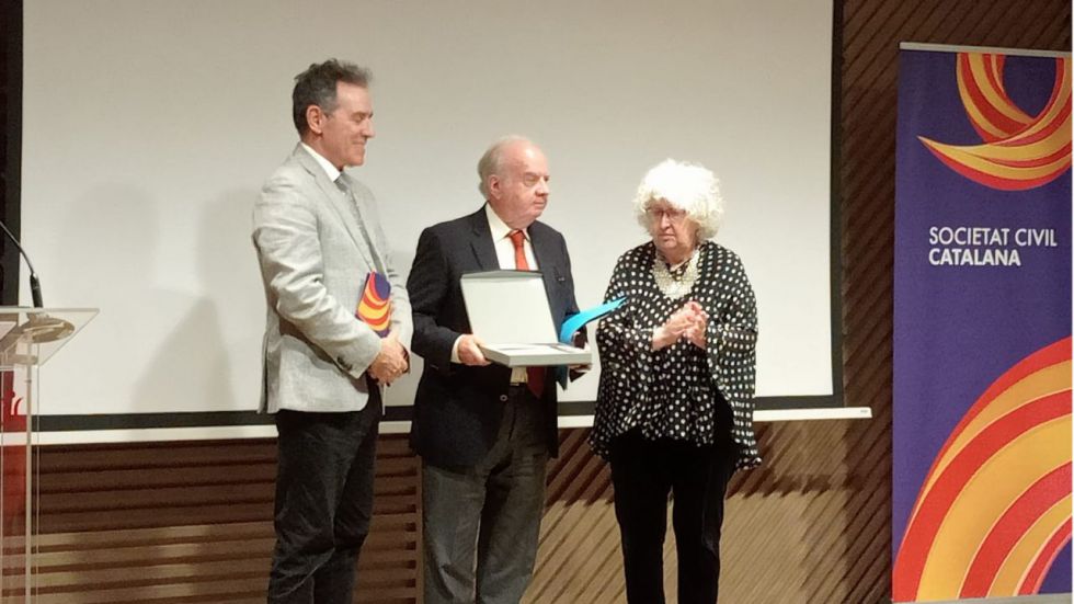 José Varela Ortega, galardonado con el VI Premio 8 de Octubre
 