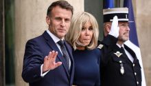 Macron, obligado a nombrar un nuevo primer ministro en 48 horas