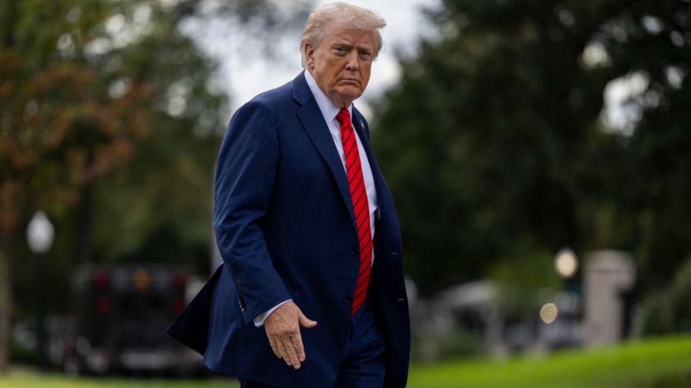 Trump anuncia aranceles del 100% para China por su postura comercial 'hostil'