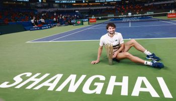 Vacherot firma la mayor proeza del año en Shanghái con su remontada ante Rinderknech