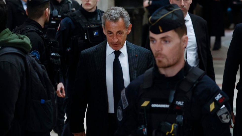Sarkozy entrará en prisión el 21 de octubre tras su condena por financiación ilegal
