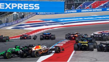 GP Estados Unidos. Verstappen gana y Sainz es tercer en un esprint accidentado