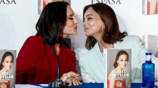Isabel Preysler publica las cartas de amor de Vargas Llosa: 'Fue feliz conmigo'