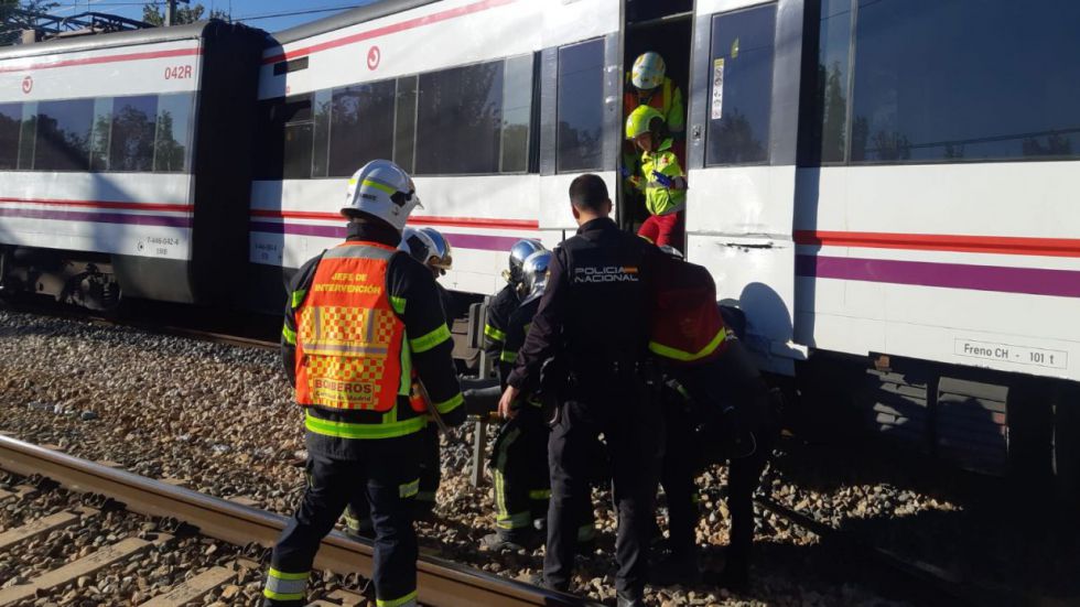 Seis heridos leves tras descarrilar un Cercanías en San Fernando de Henares
