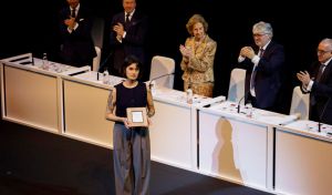La artista navarra Amaya Suberviola gana el Premio BMW de Pintura