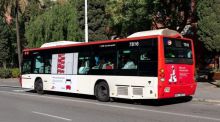 Muere una niña de 11 años atropellada por un autobús interurbano en Barcelona