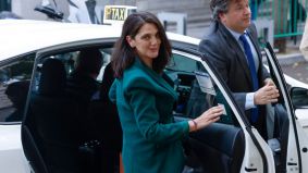 La asesora de Moncloa que envió el correo a Lobato, como Sánchez, no recuerda quién se lo mandó