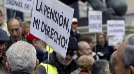 Feijóo anuncia una iniciativa para garantizar las pensiones en 2026 aun sin presupuestos